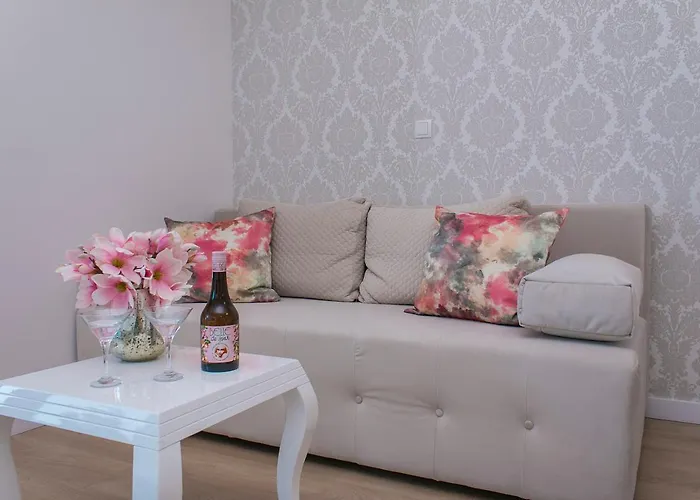 Sunshine Apartment *