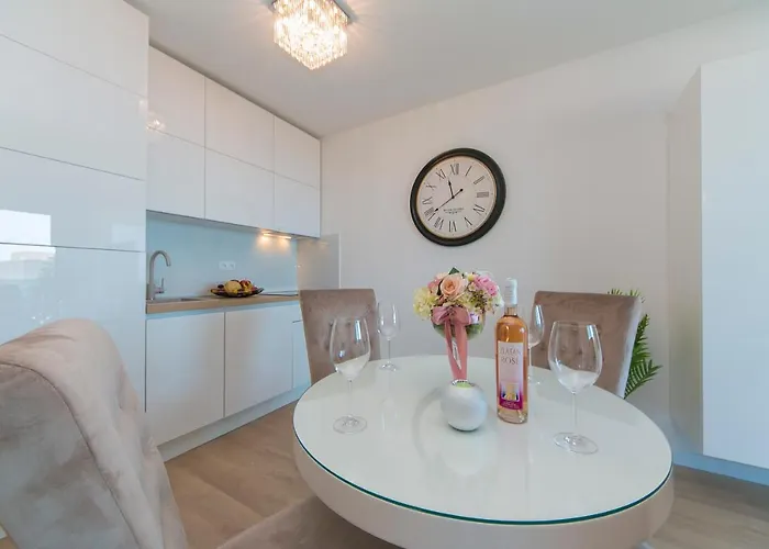 Sunshine Appartement Makarska